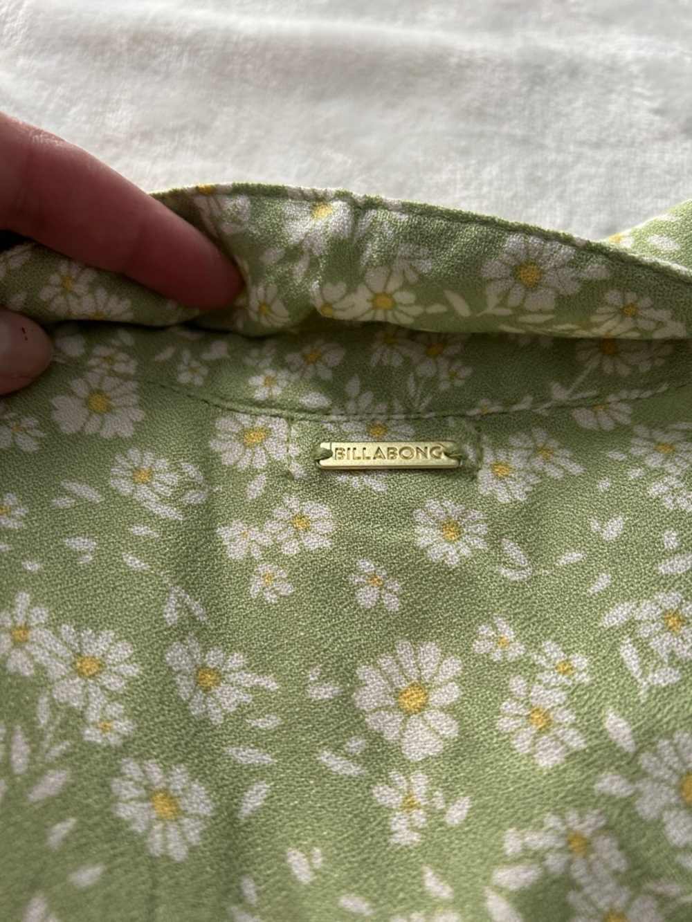 Billabong Green Floral Button-Front Midi Dress - Picture 10 of 10